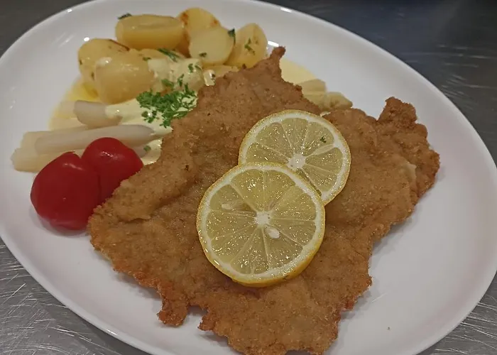 Neu Moebliertes 1 - Zimmerapartment Mitten In Der *